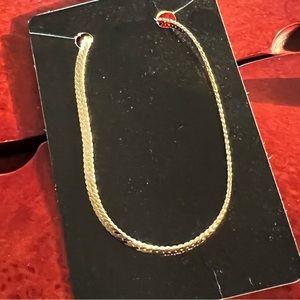 *NWT* Herringbone Gold Bracelet